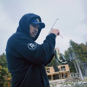 Meet your Posher, Adam